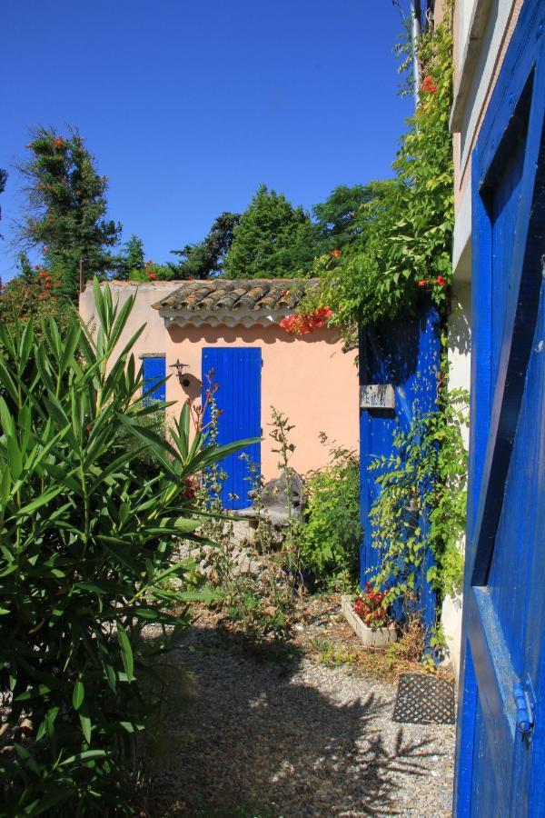 Le Mas De La Cigale Bleue, Caumont Sur Durance 외부 사진
